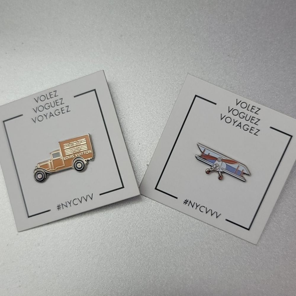 Brand new Louis Vuitton collectors item. Brooch